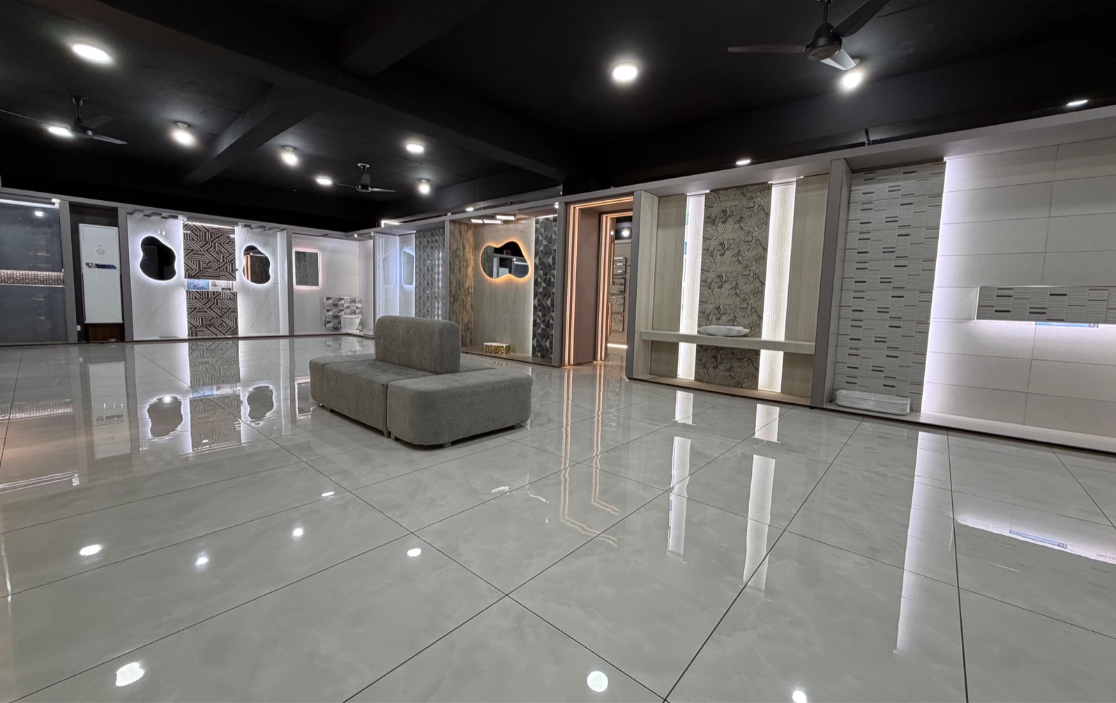 Showroom Lounge Area